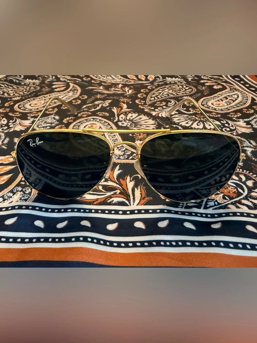 Ray-Ban RB3025 Aviator Large Metal Gold With Black Frames 62mm w/ Case